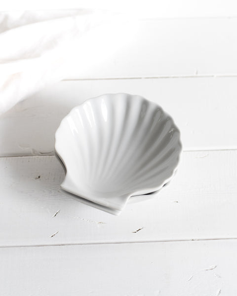 Sea Shell Dishes (2)