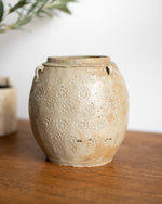 Load image into Gallery viewer, Floral Stamped Vintage Pot
