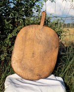 Load image into Gallery viewer, Vintage Turkish Bread Board #5
