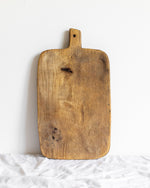 Load image into Gallery viewer, Vintage Turkish Bread Board #2
