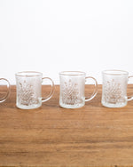 Load image into Gallery viewer, Vintage Glass Rose Mug Set
